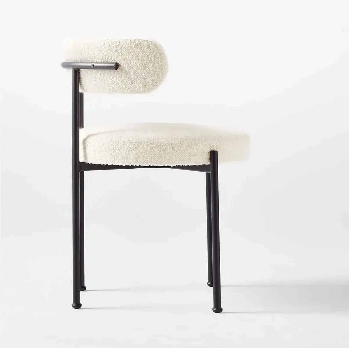 Arua boucle dining chair