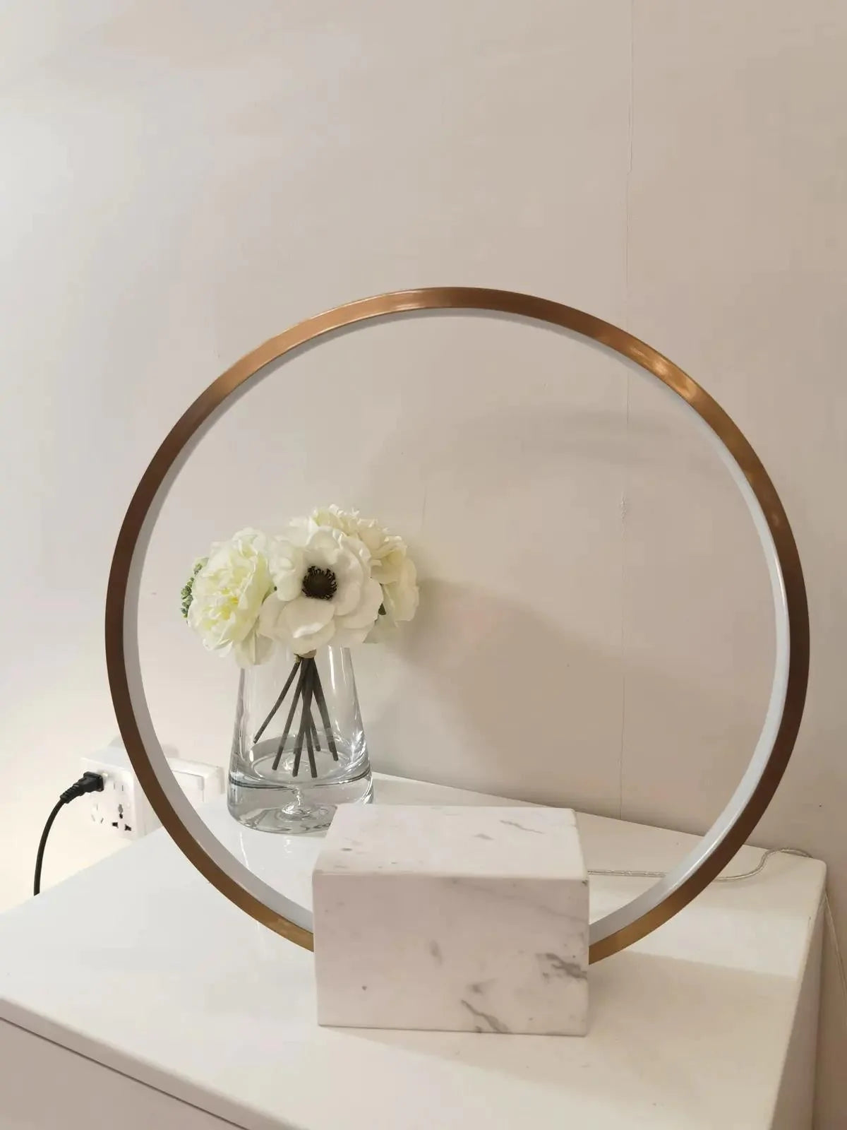Marble Ring Table Lamp