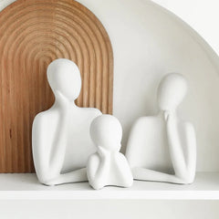 Familia Sculpture